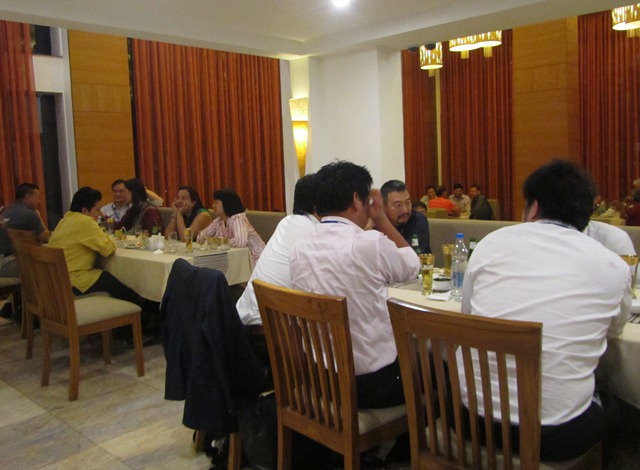 Mughlai_cuisine_during_the_PAROS_dinner.jpg